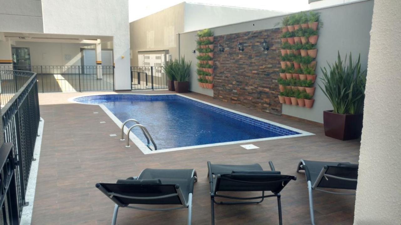 Var-101A Dpto Amplio En Condominio Cerrado Con Piscina Bombinhas Dış mekan fotoğraf